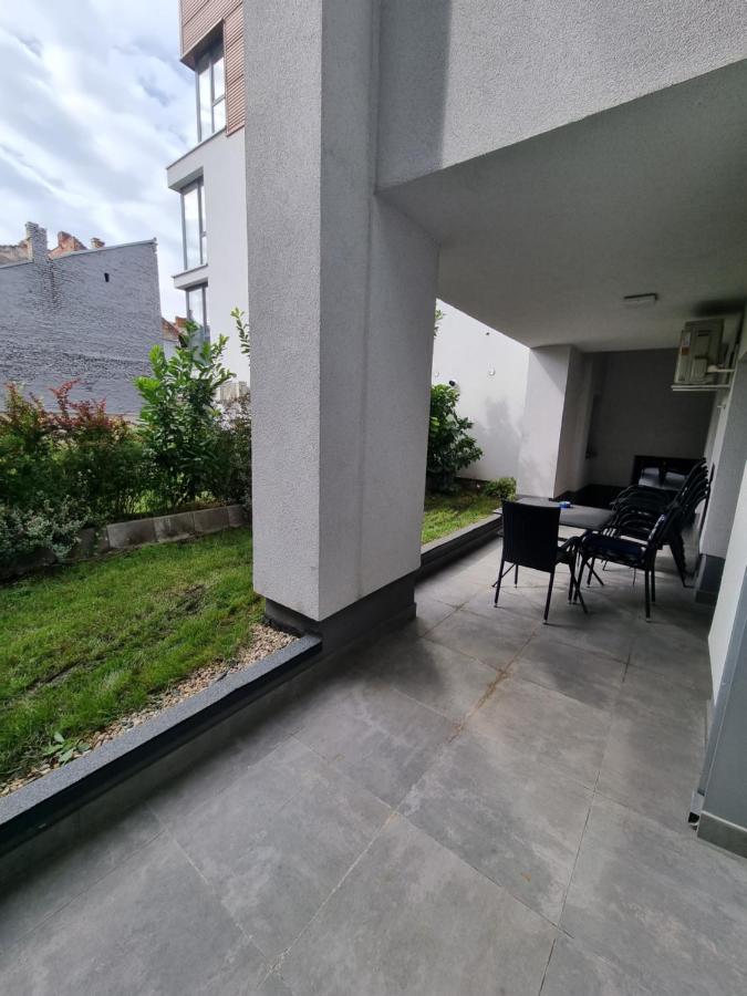 Apartament Superb In Regim Hotelier- Arad Plaza Экстерьер фото